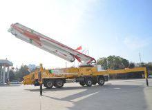 XCMG official 62m concrete pump truck HB62V China concrete truck with Benz chassis for sale
